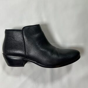 Sam Edelman Booties in super supple black leather, sz 8